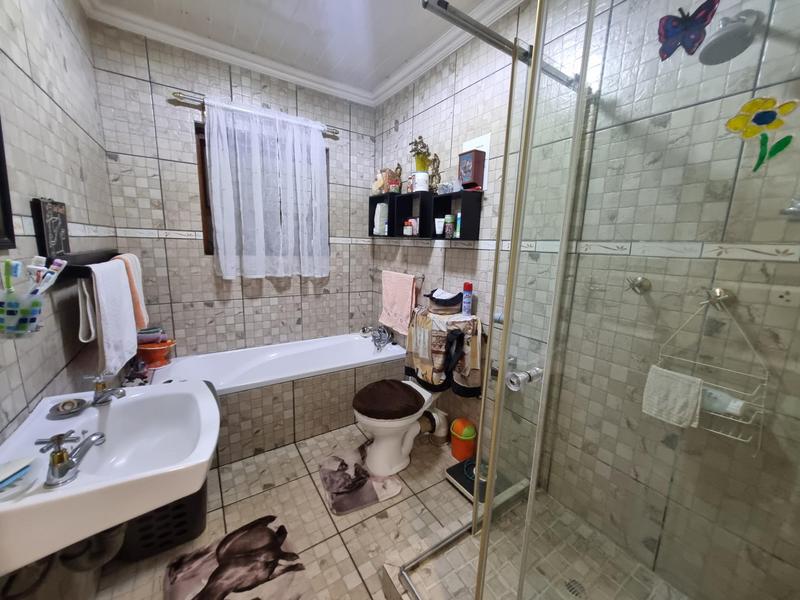 3 Bedroom Property for Sale in Bella Vista Western Cape